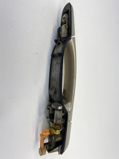 1999-2003 LEXUS RX300 FRONT RIGHT PASSENGER SIDE EXTERIOR OUTER DOOR HANDLE OEM