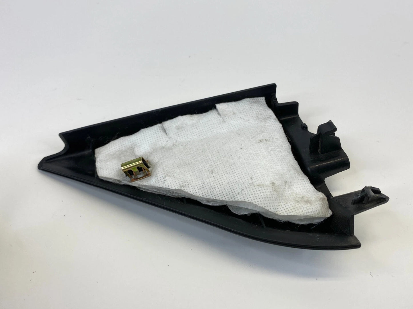 2006-2014 HONDA RIDGELINE FRONT LEFT MIRROR INNER CORNER TRIM OEM 76270-SJC-A001