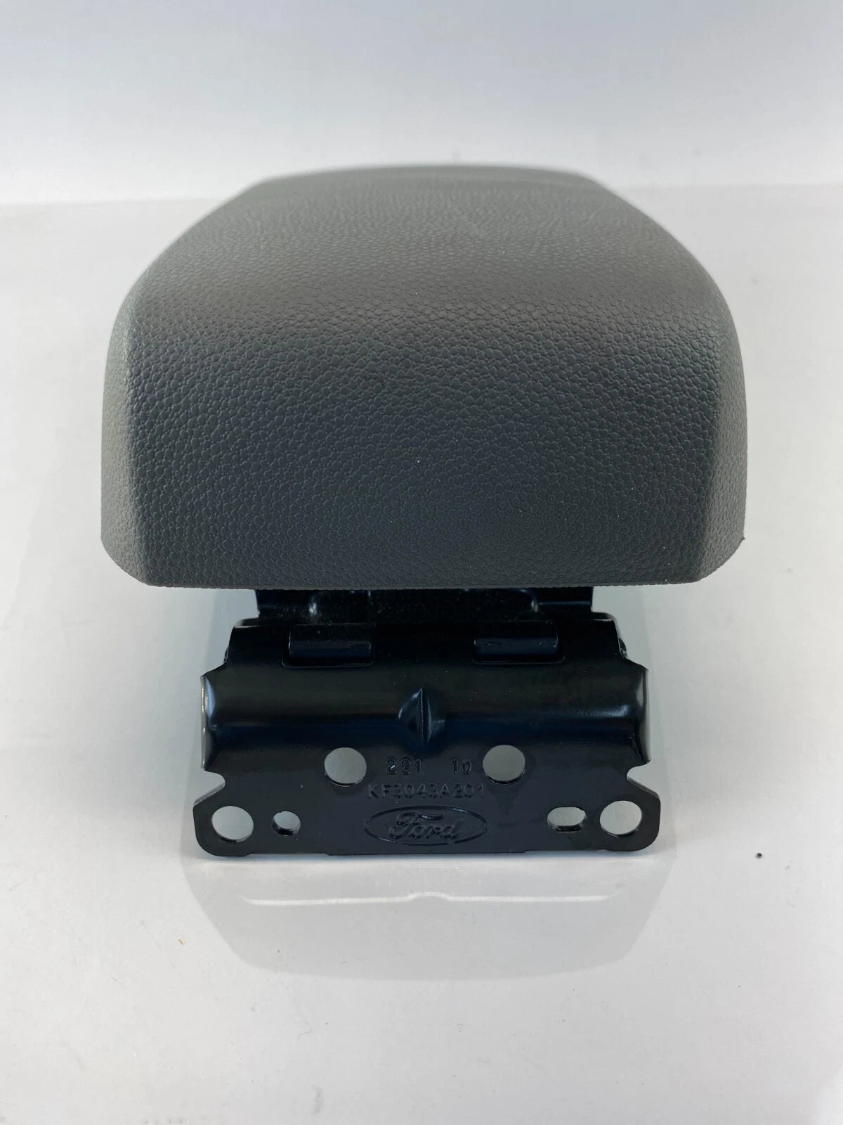 2008-2011 FORD FOCUS CENTER CONSOLE ARMREST ARM REST LID COVER COMPARTMENT OEM