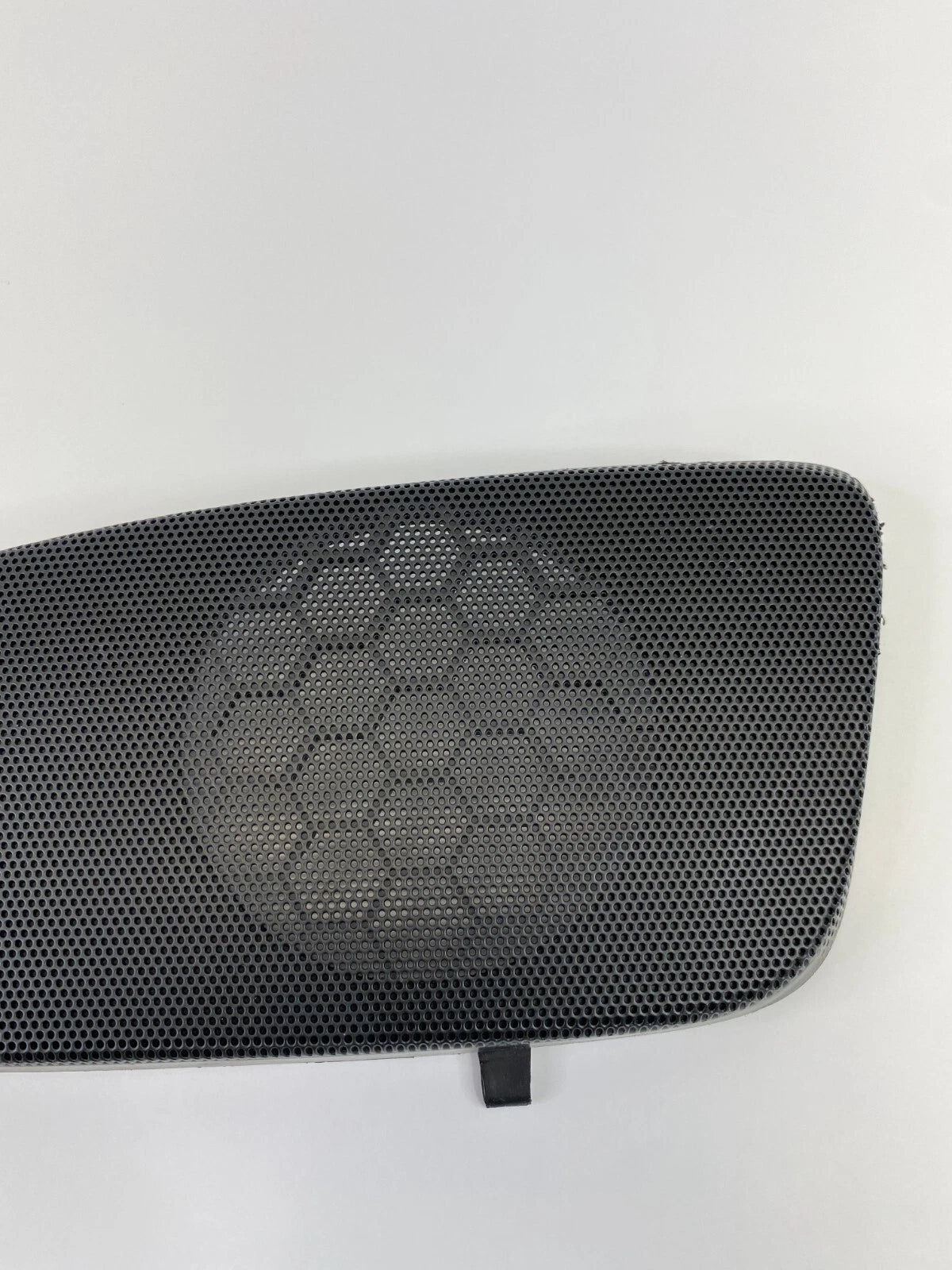 07-16 GMC ACADIA REAR RIGHT QUARTER PANEL SPEAKER GRILLE COVER 307-05-262C OEM