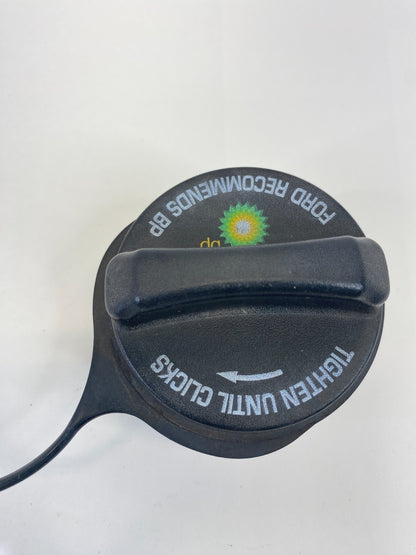 2005-2008 Ford Escape 2005-2008 Mariner 2.3L L4 Fuel Tank Filler Gas Cap Cover