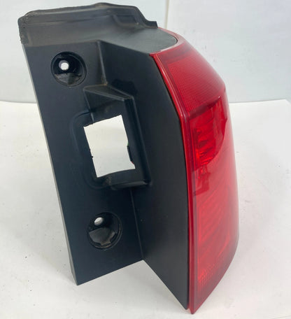 2010-2017 GMC TERRAIN FRONT RIGHT PASSENGER OUTER TAIL LIGHT LAMP BRAKE UNIT OEM