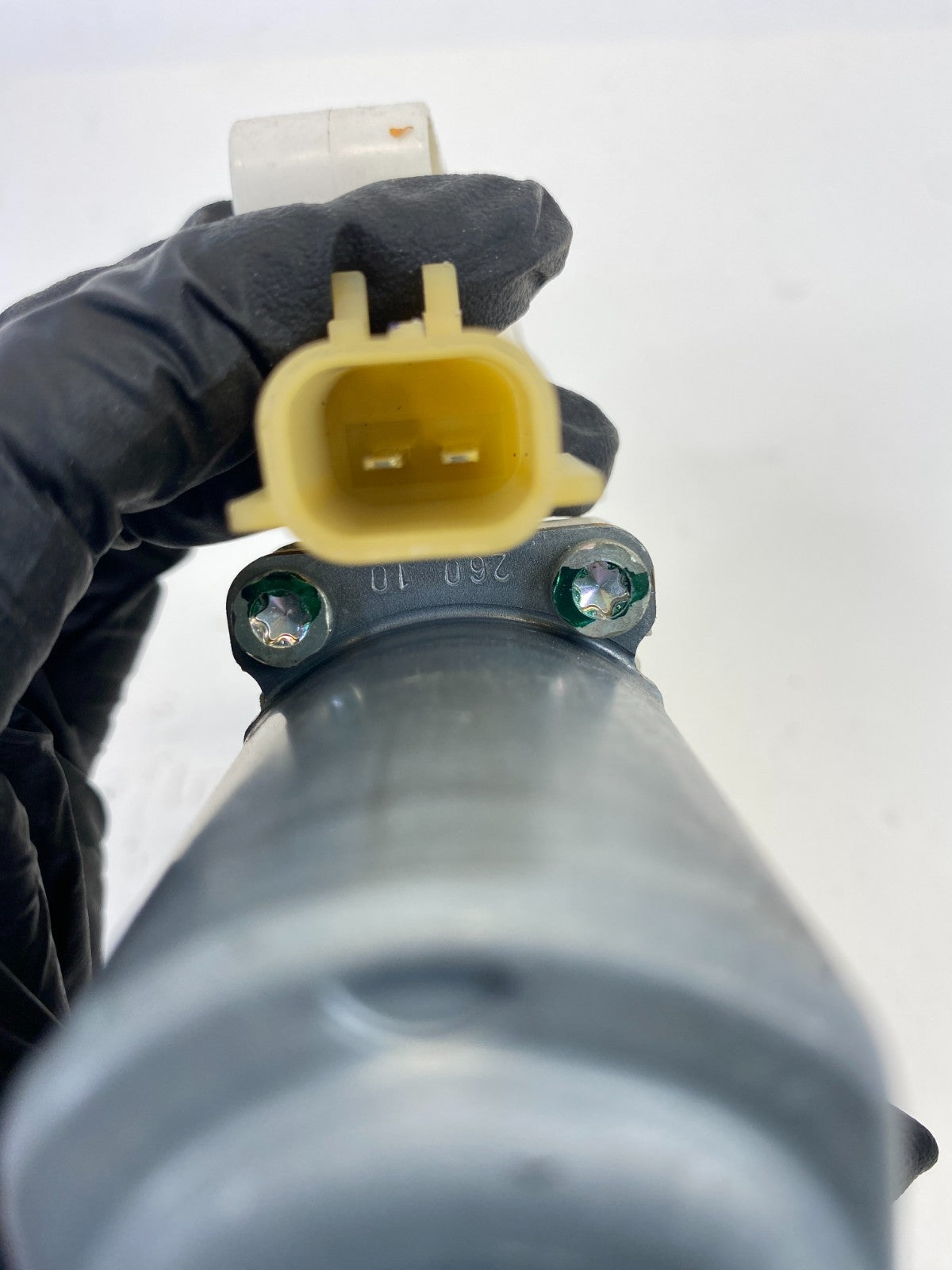 2008-2016 Chrysler Town & Country Rear Right Door Power Window Motor 0130822334