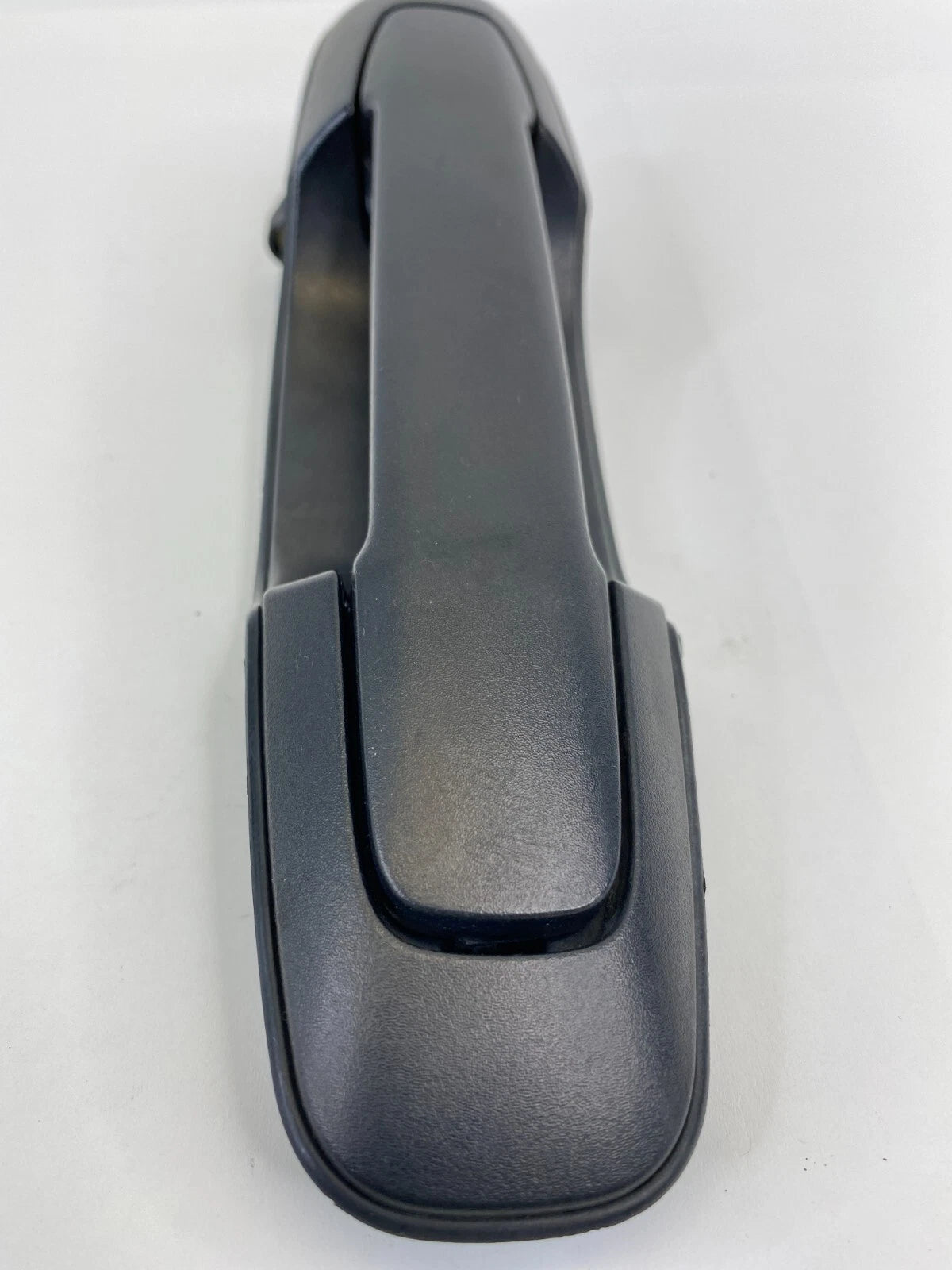 1999-2003 SUZUKI GRAND VITARA FRONT LH SIDE EXTERIOR DOOR HANDLE 82820-65D00 OEM