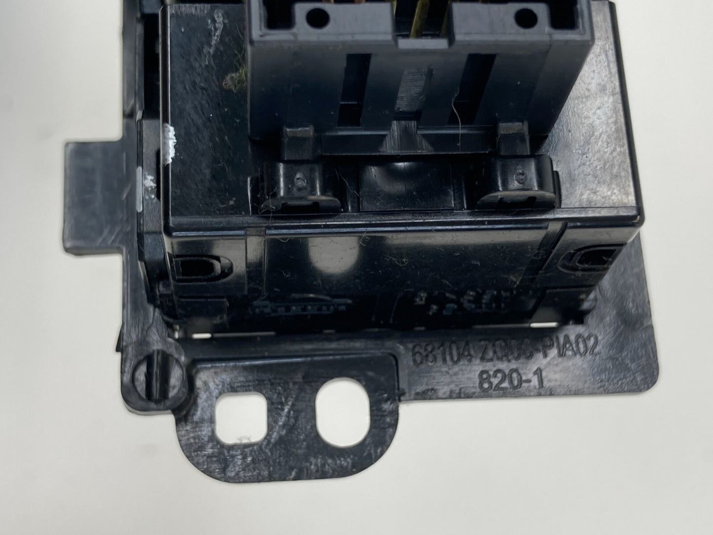 2008 2009 2010 Infiniti QX56 Dash Panel Liftgate Dimmer Adjust Pedal Switch OEM