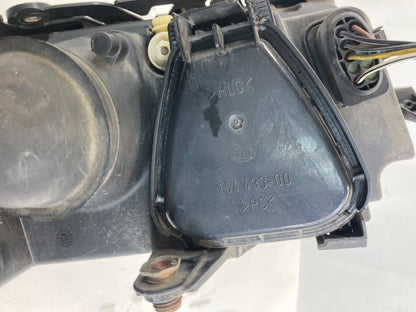 2001-2005 VOLKSWAGEN PASSAT FRONT LEFT DRIVER HEADLIGHT HEAD 3BO-941-015AQ OEM