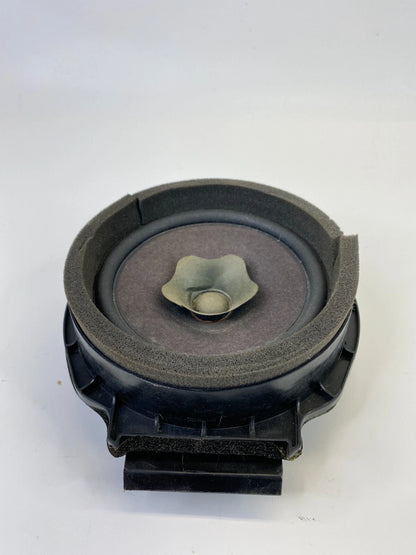 11-16 CHEVY CRUZE 2016 CRUZE LIMITED REAR RIGHT SIDE DOOR SPEAKER 95949142 OEM