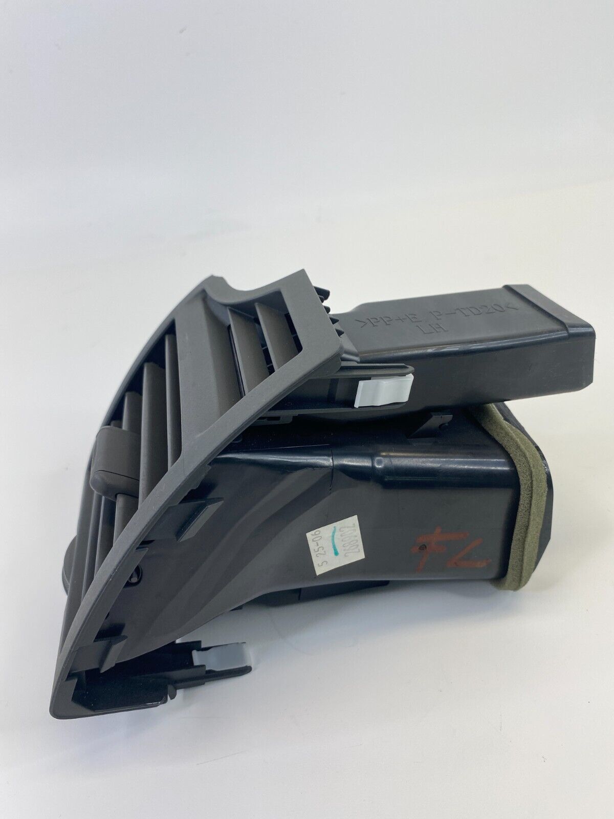 2007-2009 Toyota Camry Left Side Instrument Panel Outer Air Outlet Grille OEM