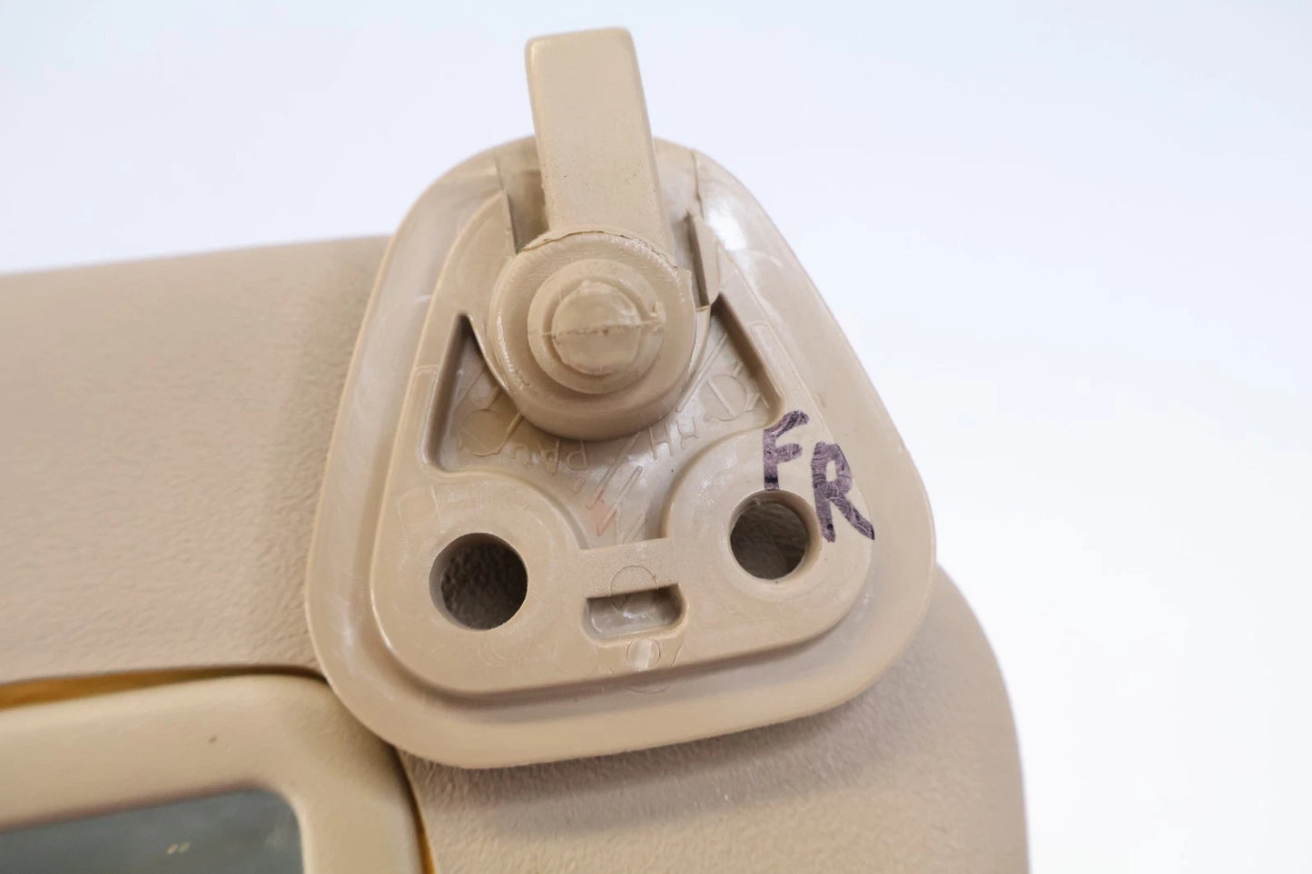 2006-2011 KIA RIO RIO5 SUN VISOR PAIR LEFT DRIVER RIGHT PASSENGER BEIGE OEM