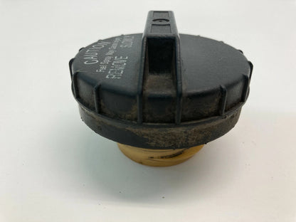 2004 2005 2006 2007 FORD FREESTAR MONTEREY 3.9L V6 FUEL GAS CAP LID OEM