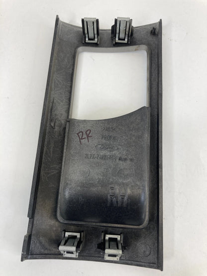 03-06 LINCOLN NAVIGATOR REAR RIGHT INNER DOOR HANDLE BEZEL COVER 2L7X-78275A18