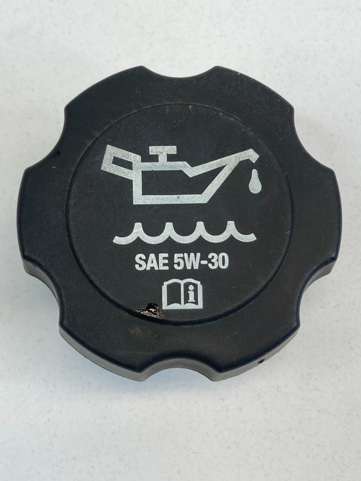 2002-2009 GMC ENVOY TRAILBLAZER ENGINE OIL FILLER CAP COVER LID OEM