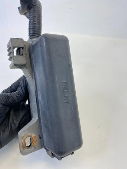 2002 2003 2004 TOYOTA AVALON ENGINE SMALL FUSE BOX RELAY COMPARTMENT