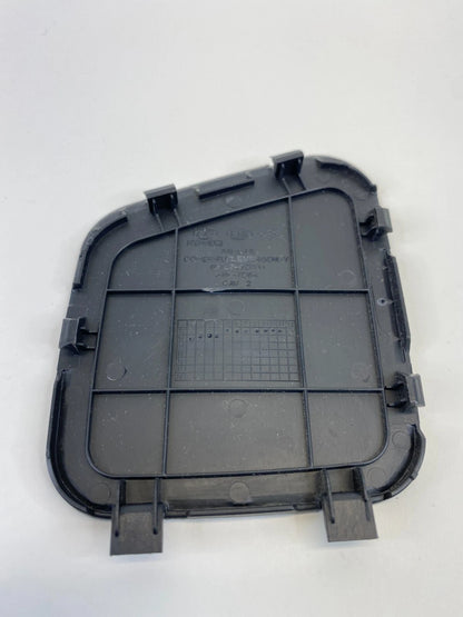 2013-2018 HYUNDAI SANTA FE REAR RIGHT QUARTER PANEL ACCESS COVER OEM 85737-4Z000