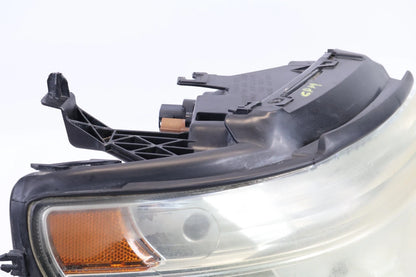 2008 2009 FORD TAURUS RIGHT PASSENGER SIDE HEADLIGHT HEADLAMP OEM 8G13-13005-A