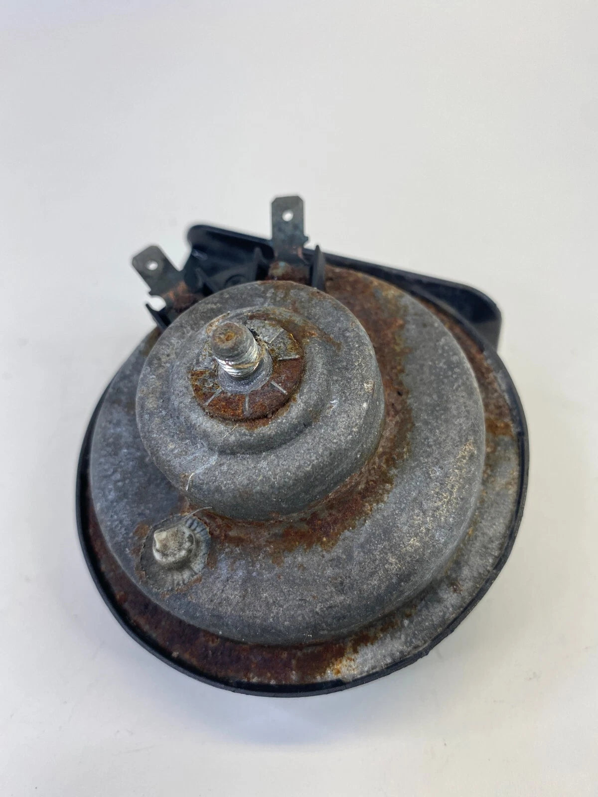 2008-2012 JEEP LIBERTY HORN HIGH TONE PITCH ALARM SIREN SIGNAL E30055306 OEM