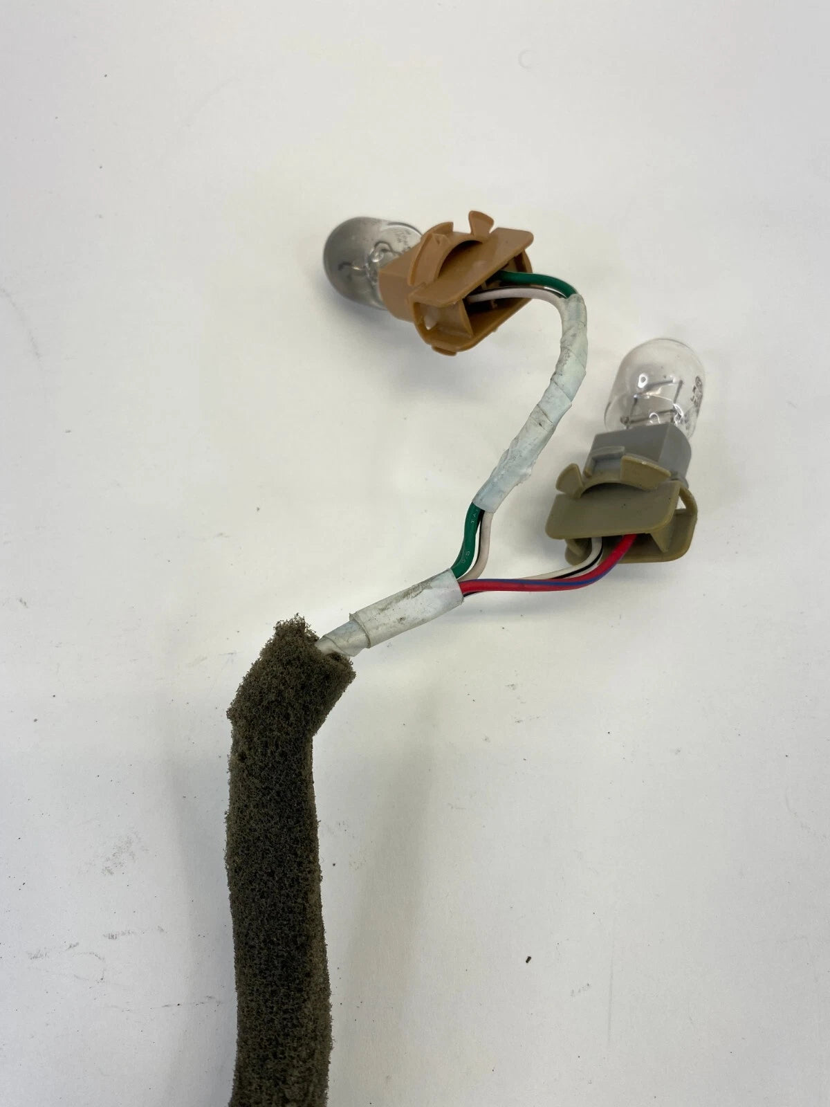 2000-2003 Lexus RX300 Rear Taillight Socket Wire Tail Light Lamp Bulb Harness