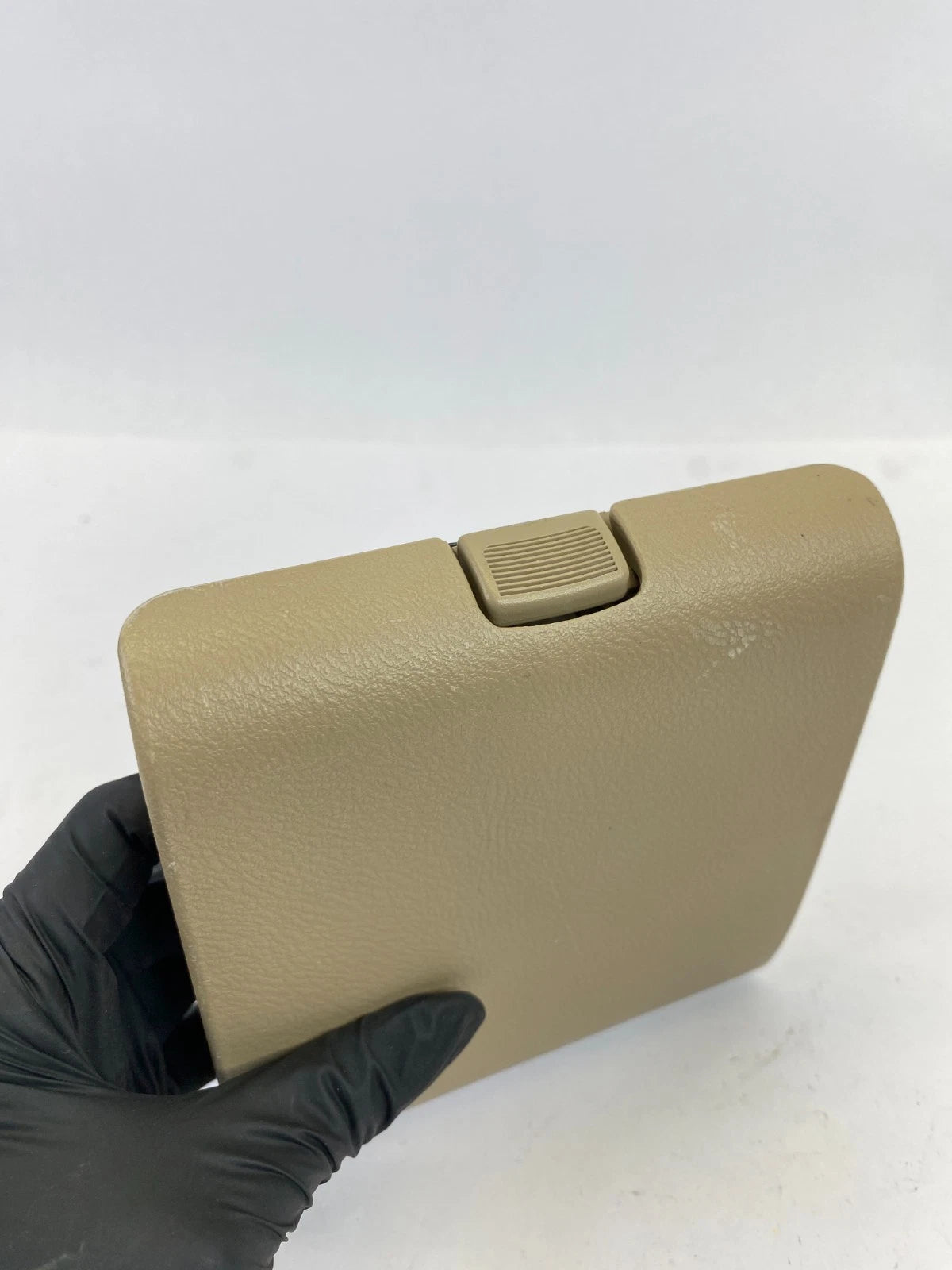 2005-2007 HONDA ODYSSEY SECOND ROW REAR RIGHT SEAT CUP HOLDER BEIGE OEM