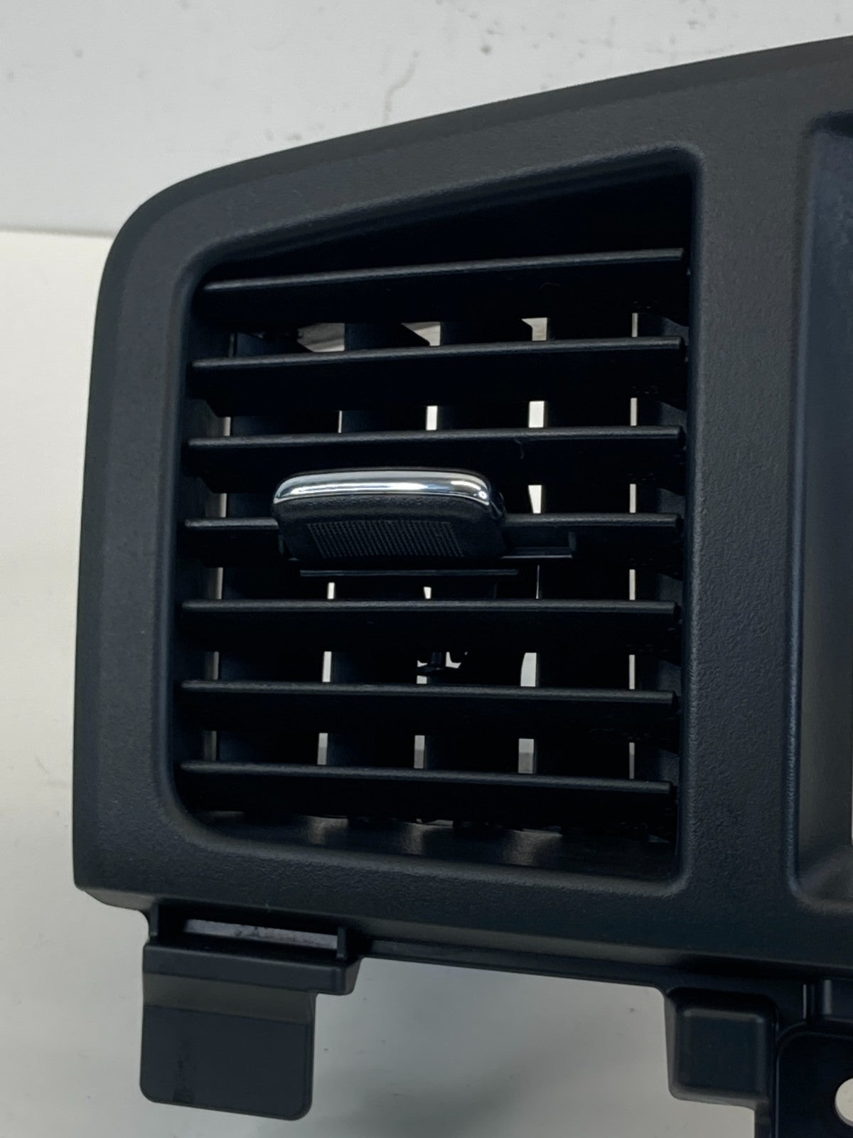 2011-2017 Nissan Quest Center Dash Air Vent Outlet Duct Grille Bezel 68270-1JB2A