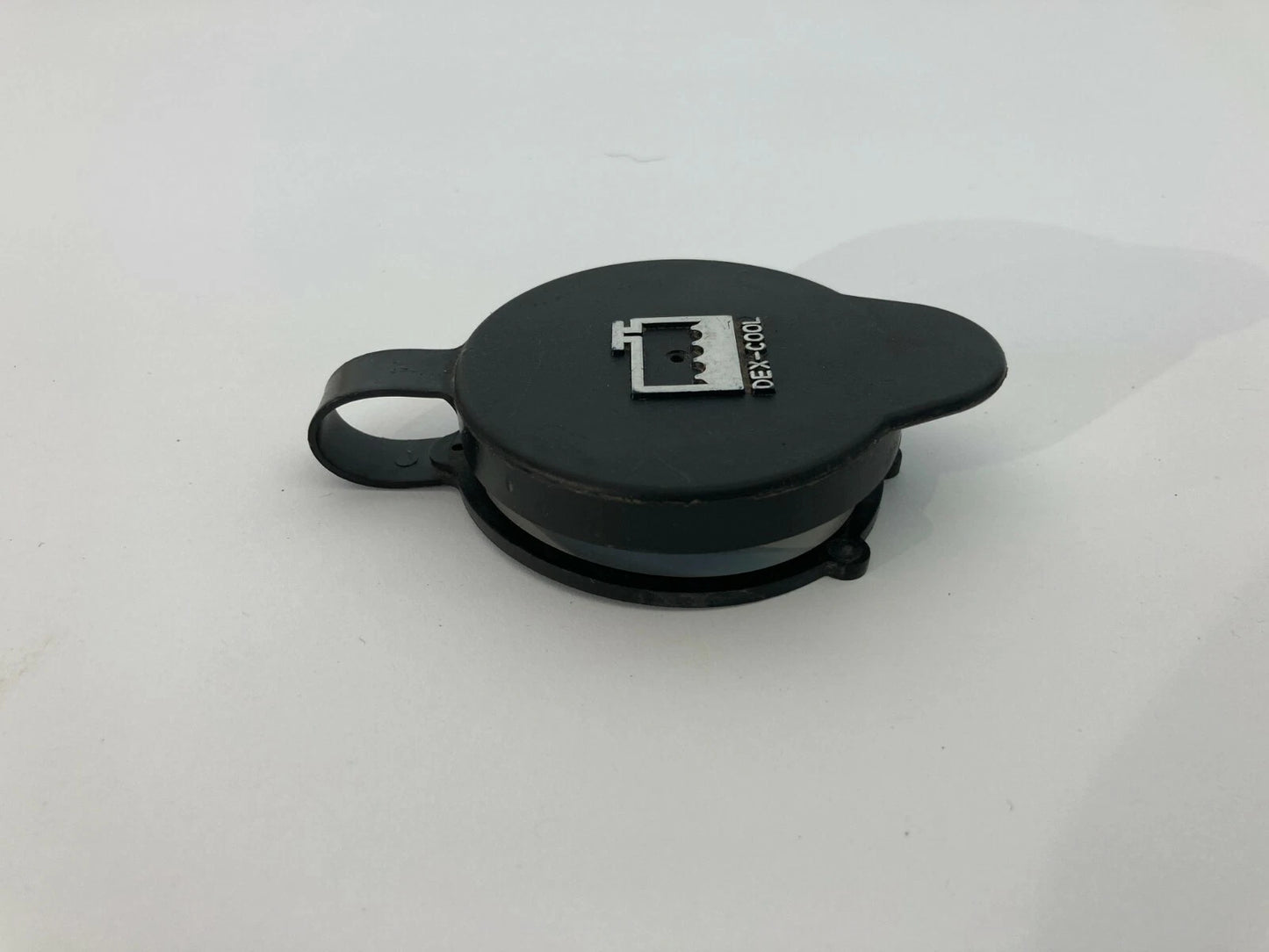 2007-2010 SATURN OUTLOOK RESERVOIR COOLANT RADIATOR CAP STANT ASSEMBLY OEM