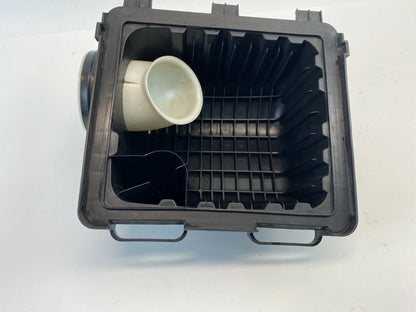 2009 2010 VOLKSWAGEN ROUTAN AIR CLEANER FILTER BOX HOUSING UPPER LID COVER OEM
