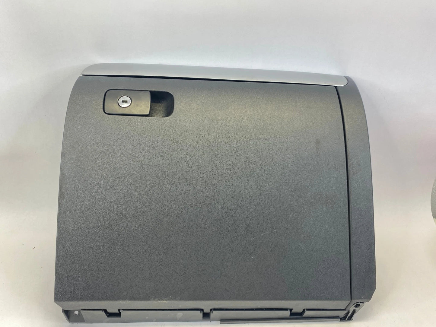 2010-2014 VOLKSWAGEN JETTA DASHBOARD GLOVE BOX COMPARTMENT STORAGE OEM 5C7857101