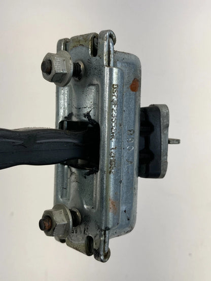 2013-2020 FORD FUSION FRONT RIGHT PASSENGER SIDE DOOR CHECK STOPPER HINGE DETENT