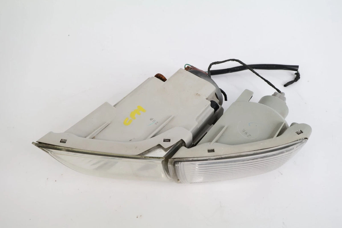 2003-2005 TOYOTA 4RUNNER DRIVER LEFT BUMPER FOG LIGHT TURN SIGNAL LAMP ASSY OEM