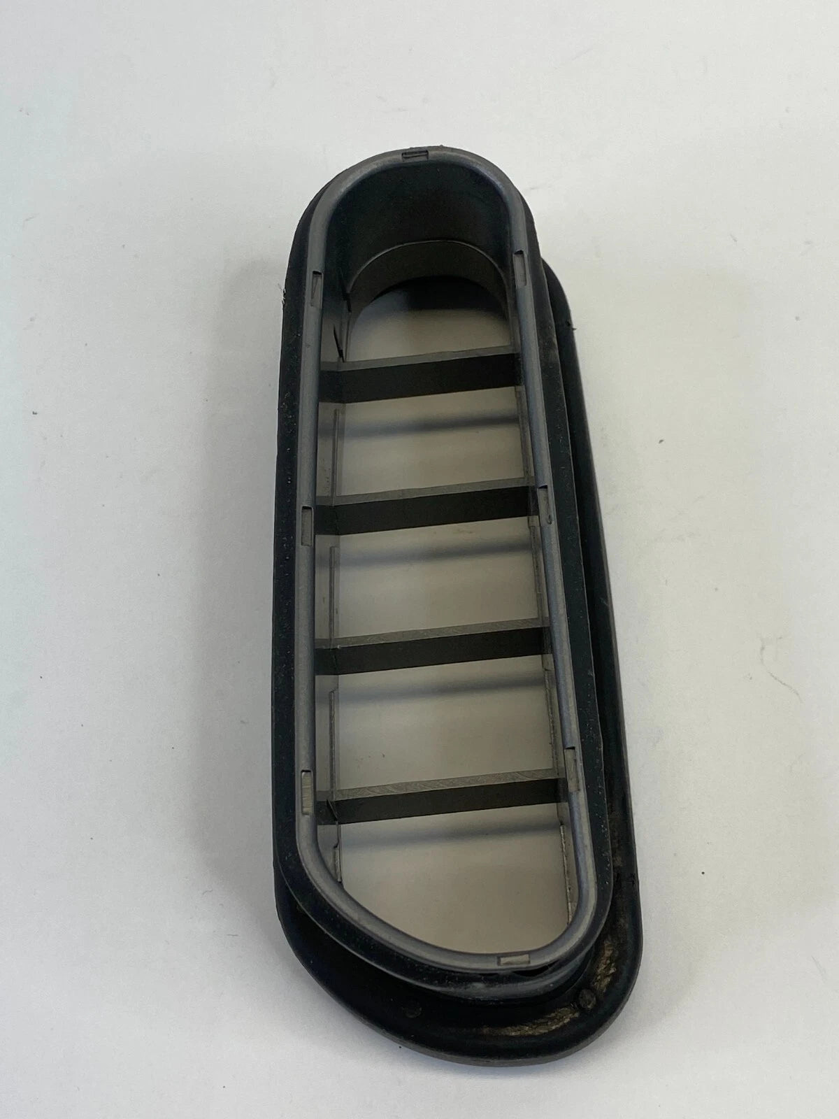 2002-2005 BMW 745I 745LI FRONT RIGHT DOOR PANEL AIR VENT GRILLE 51418240464 OEM