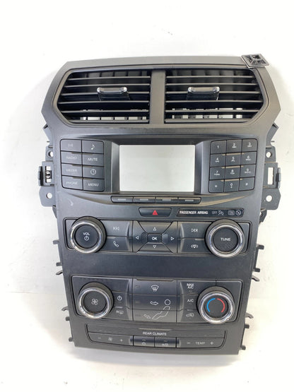 18 19 FORD EXPLORER RADIO & CLIMATE CONTROL TRIM BEZEL W/AIR VENT JB5T-18A802-LB