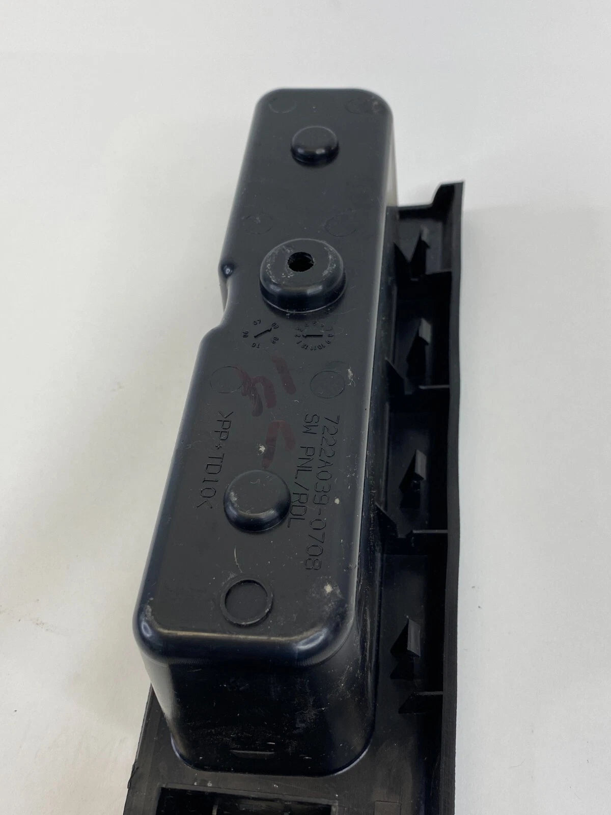 07-12 MITSUBISHI GALANT REAR LEFT WINDOW SWITCH BEZEL TRIM PANEL 7222A039-0708