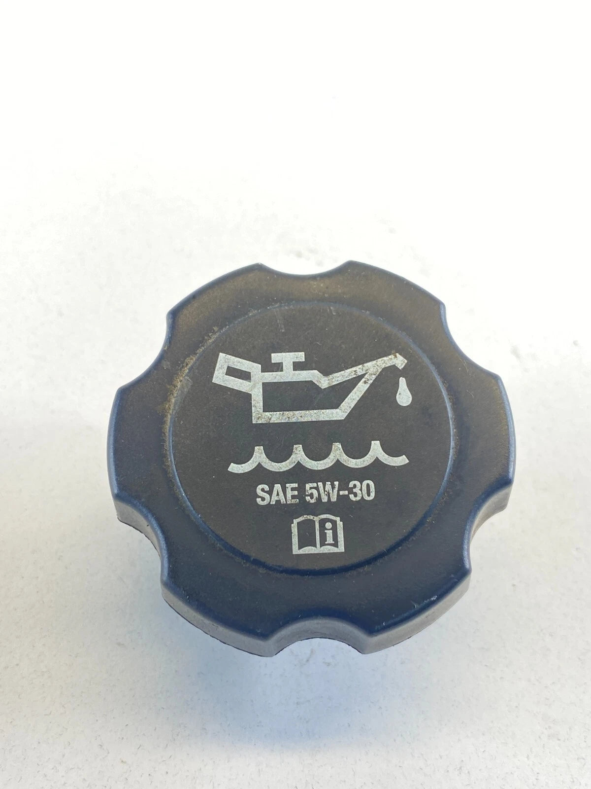 1995-2007 CHEVROLET CHEVY MONTE CARLO 3.4L 12V ENGINE OIL FILLER CAP COVER LID