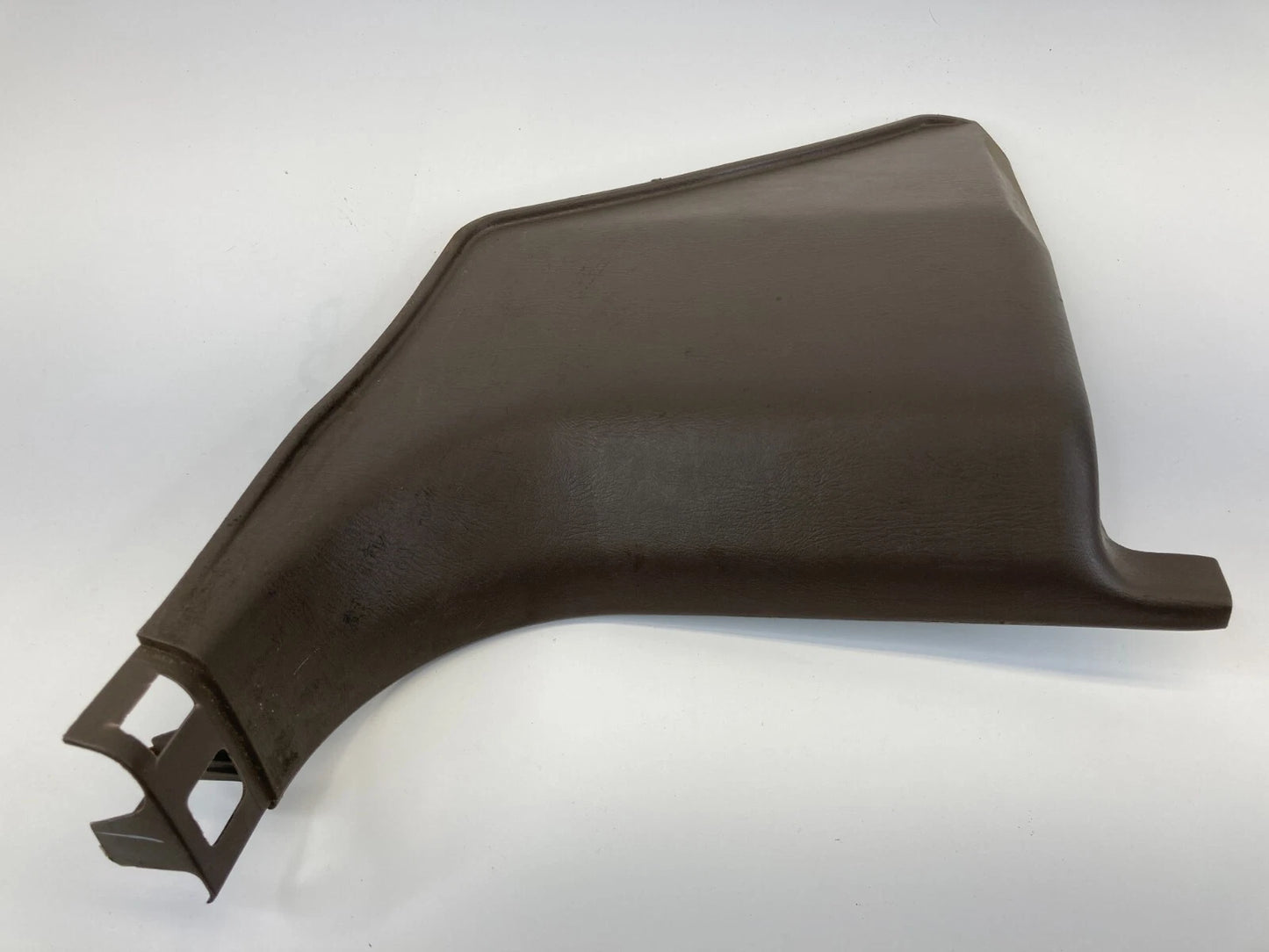 96-02 TOYOTA 4RUNNER FRONT RIGHT PASSENGER KICK PANEL COVER TRIM 62111-35010 OEM