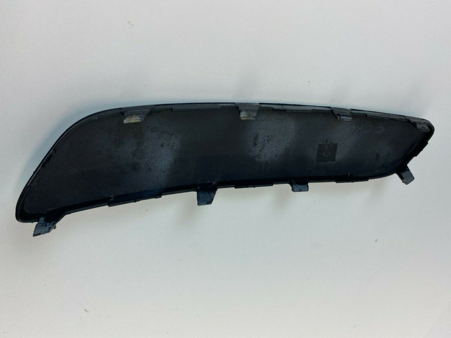 2005-2010 Volkswagen Jetta Front Bumper Right Side Trim Filler Molding Cover