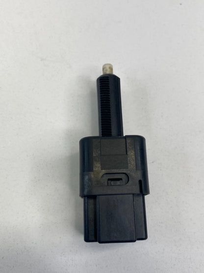 2003 2004 INFINITI G35 BRAKE PEDAL STOP LIGHT LAMP SENSOR SWITCH OEM
