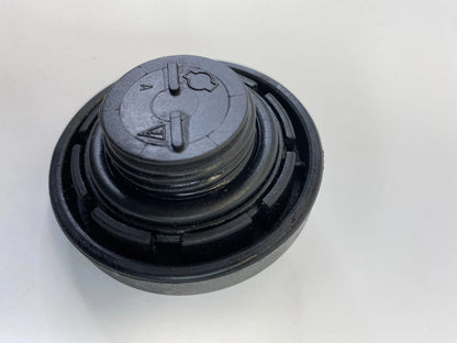 04-14 NISSAN MAXIMA 98-22 ALTIMA 3.5L ENGINE MOTOR OIL FILLER CAP TOP COVER OEM