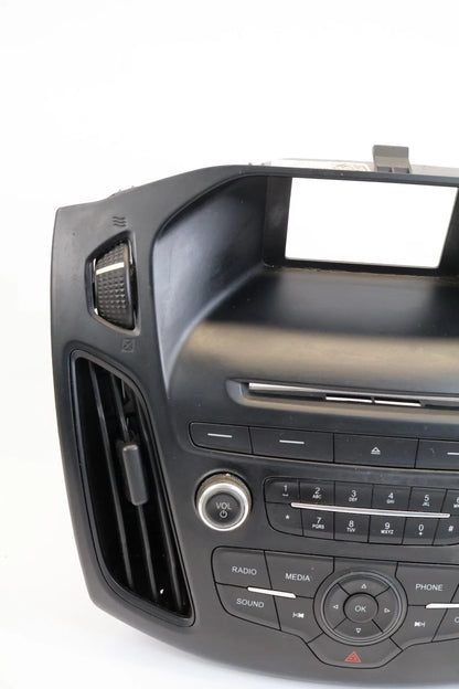 2015-2018 FORD FOCUS RADIO CONTROL PANEL FACEPLATE W/ AIR VENTS F1EB-18835-ME3JA