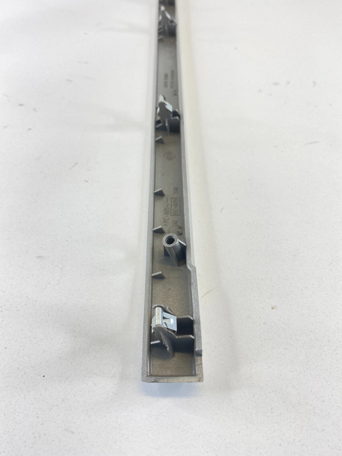 2010-2012 NISSAN SENTRA RIGHT SIDE DASH FINISH MOLDING TRIM PANEL 68411-ET000