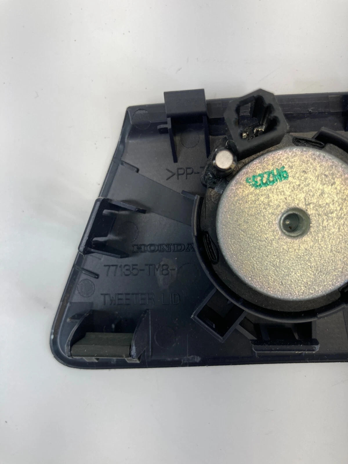 2010-2014 HONDA INSIGHT FRONT LEFT SIDE DASH TWEETER SOUND SPEAKER W/ COVER OEM