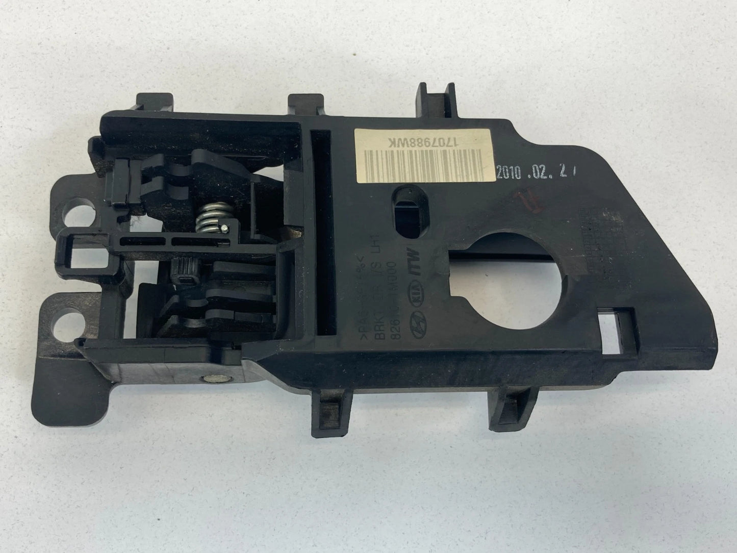 2010-2013 KIA FORTE FORTE KOUP FRONT LEFT DRIVER INNER DOOR HANDLE 82610-1M000