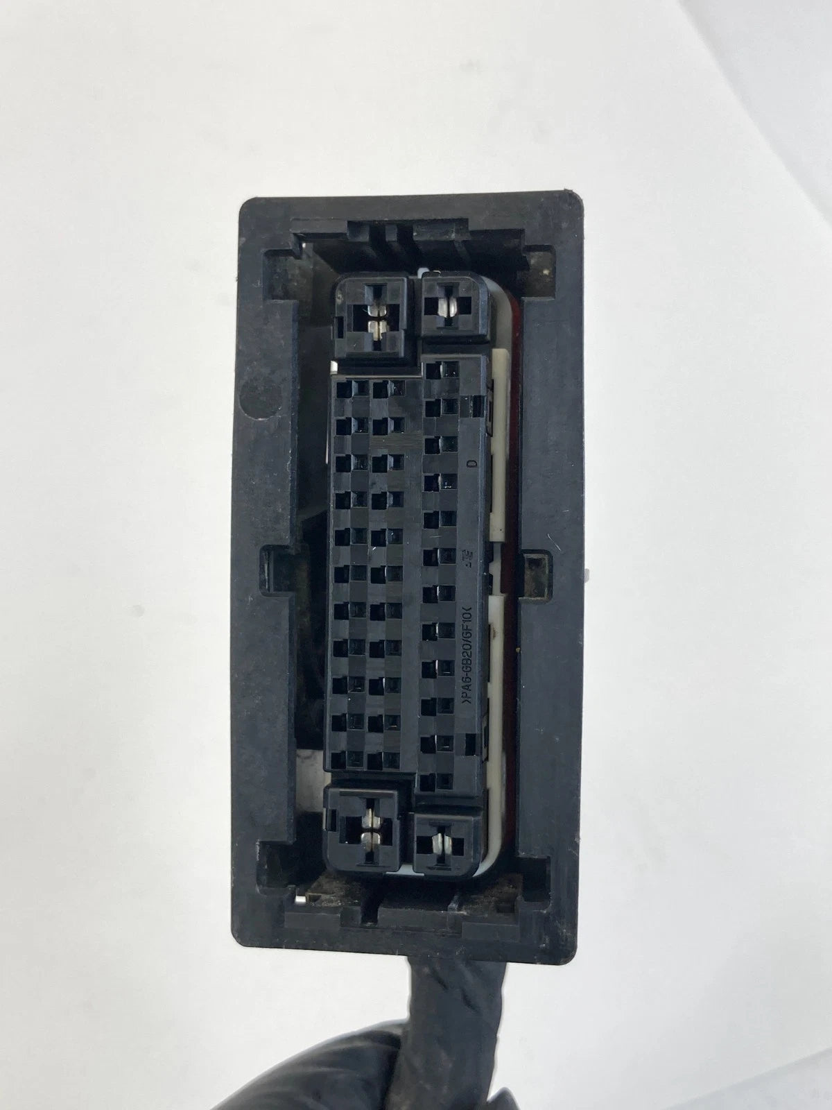 2015-2017 Kia Rio 1.6L FWD A/T FWD ABS Anti Lock Brake Pump Plug Cable Connector