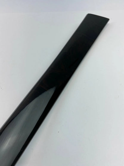 06 07 MERCEDES-BENZ C280 FRONT RIGHT DOOR MOLDING INNER PILLAR TRIM 2037201822