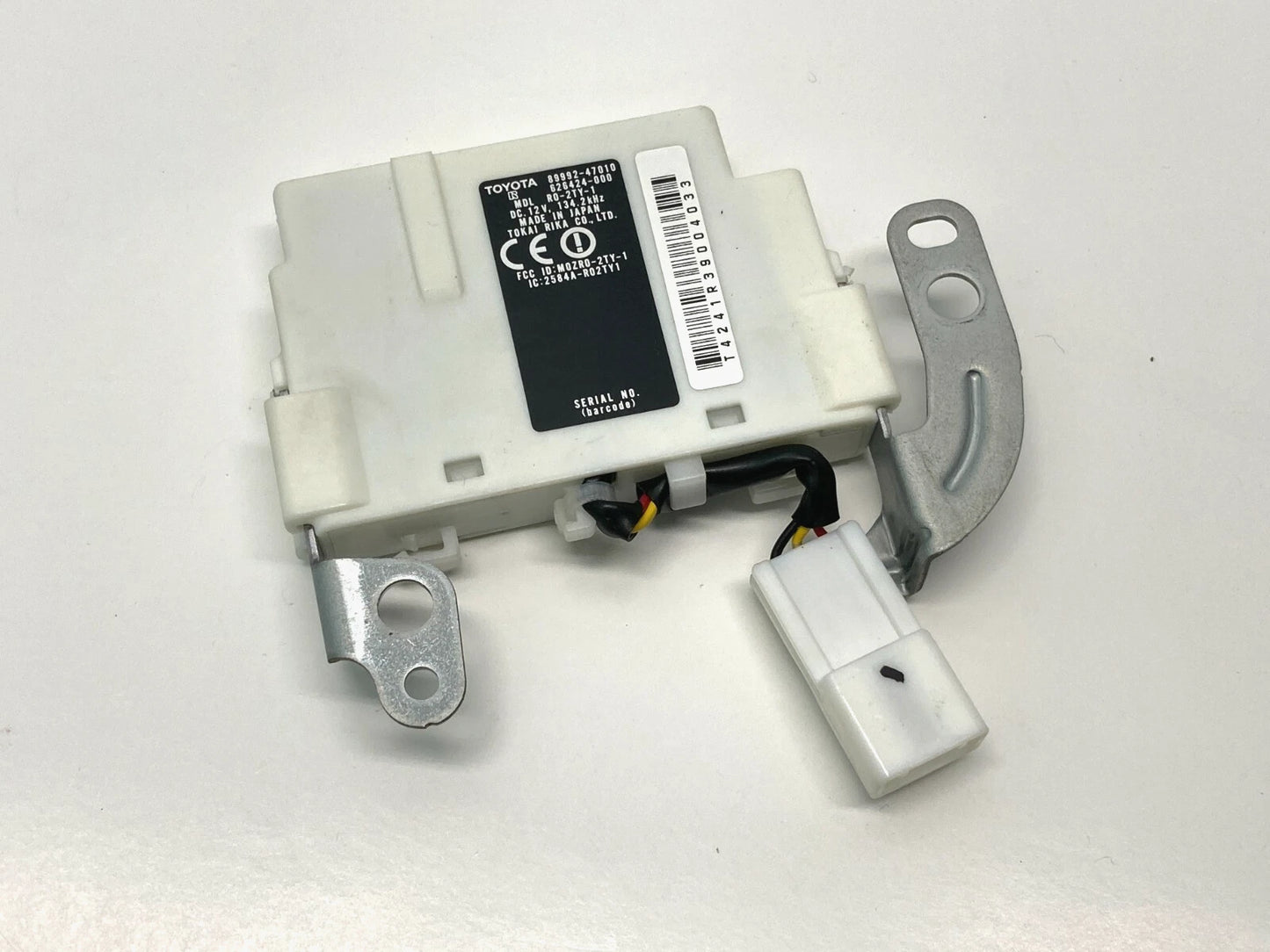 04-09 TOYOTA PRIUS INDOOR OSCILLATOR CENTRAL LOCKING CONTROL UNIT 8999247010 OEM