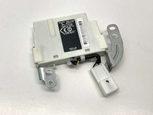 04-09 TOYOTA PRIUS INDOOR OSCILLATOR CENTRAL LOCKING CONTROL UNIT 8999247010 OEM