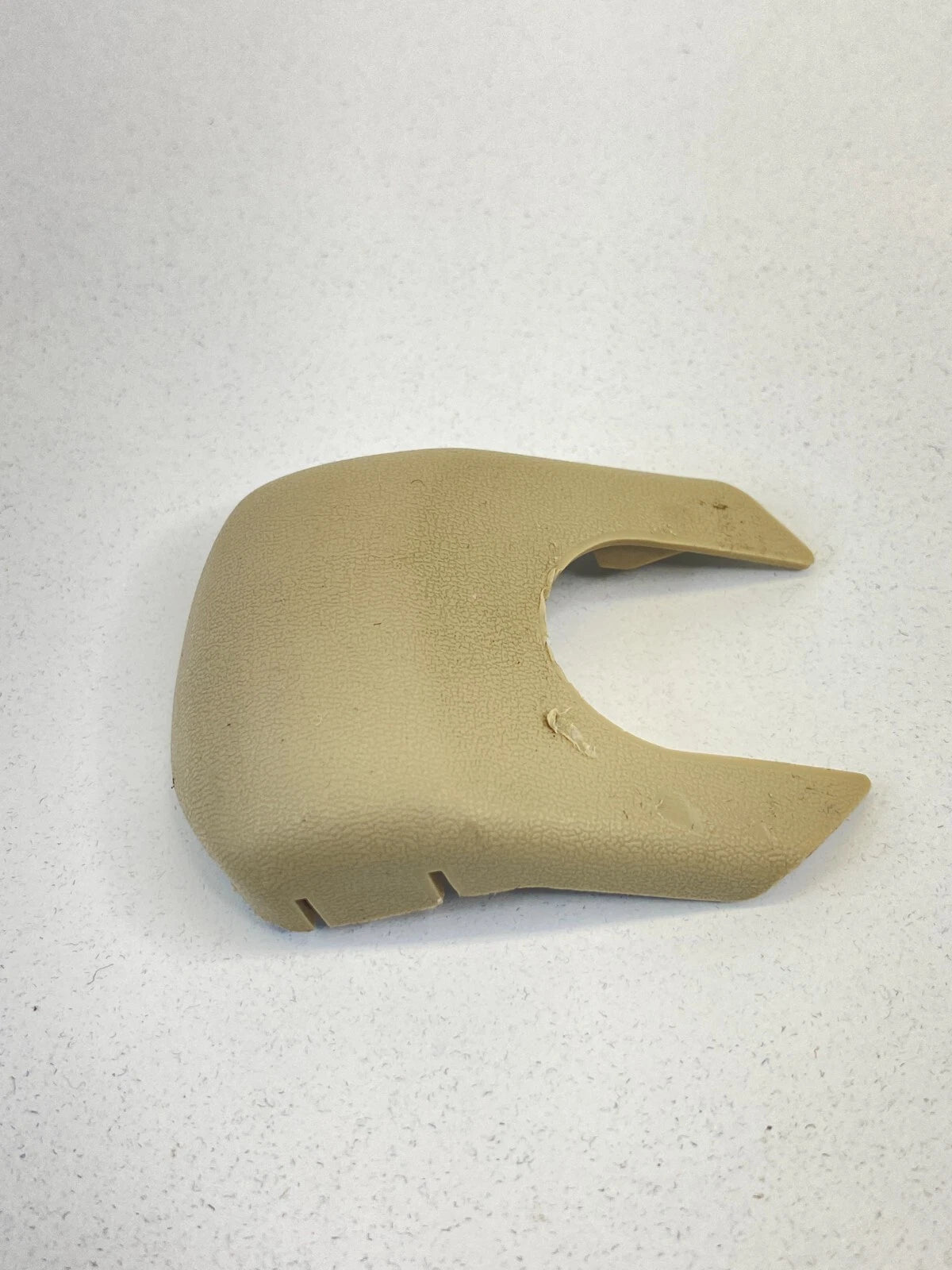 1995 1996 1997 1998 1999 2000 LEXUS LS400 SEAT TRACK END COVER TRIM 72137-50020
