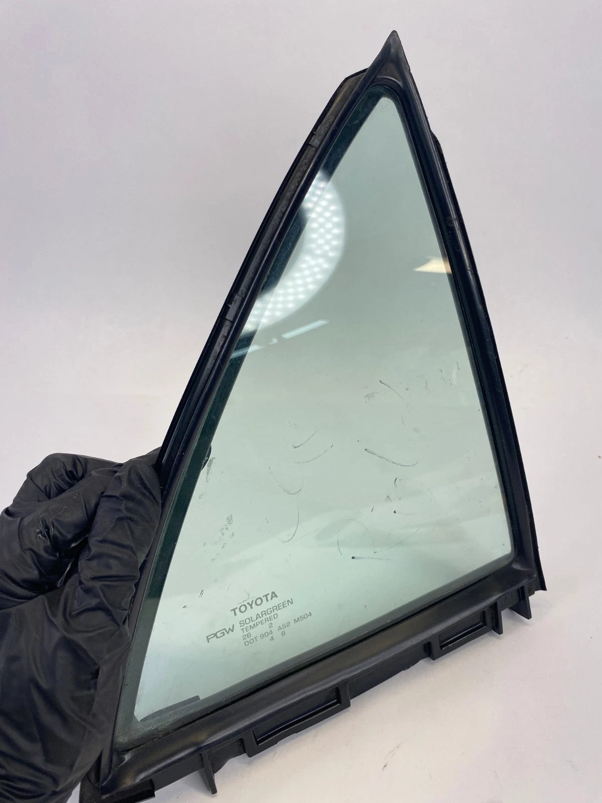 2009-2013 TOYOTA COROLLA REAR RIGHT PASSENGER SIDE QUARTER GLASS OEM 68188-02120