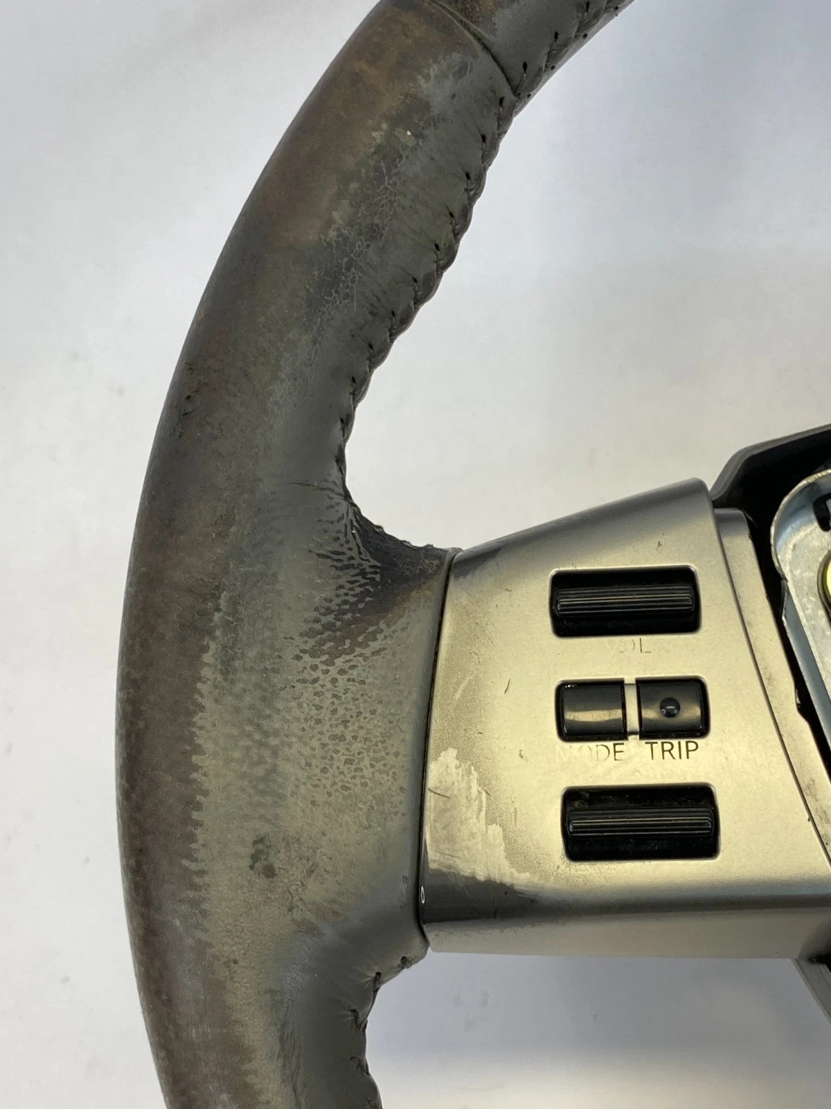 2004-2006 NISSAN ALTIMA STEERING WHEEL W/ CRUISE CONTROL SWITCH 48430-ZB905 OEM