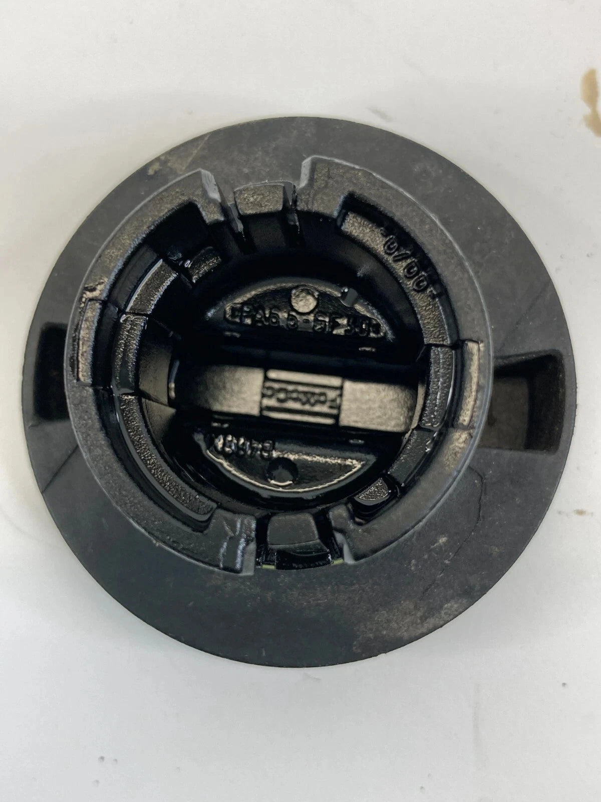 13-20 FORD FUSION 1.5L L4 12-18 FOCUS ENGINE OIL FILLER LID CAP SAE 5W-20 OEM