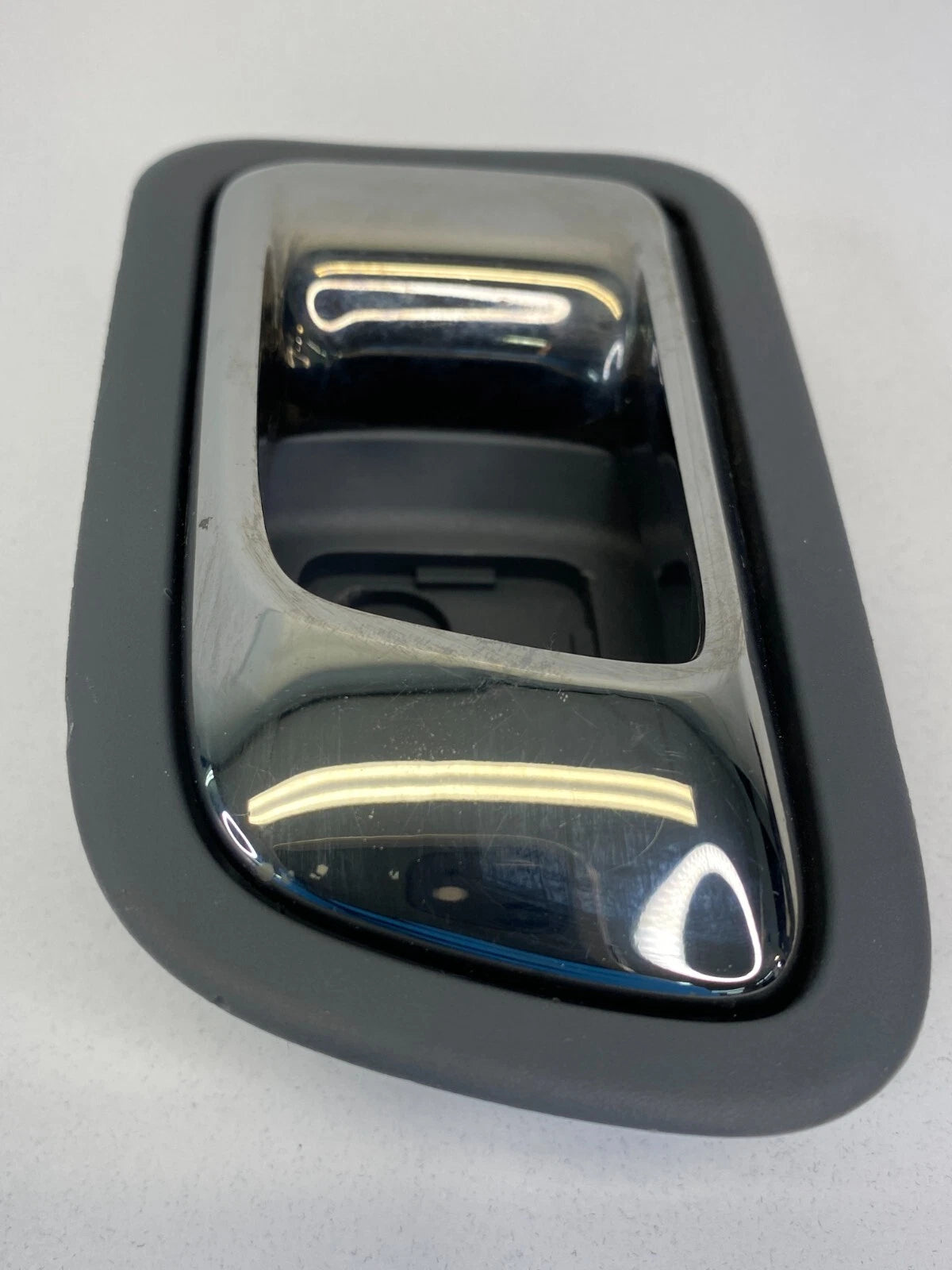 2003-2005 HONDA PILOT REAR RIGHT INTERIOR INSIDE INNER DOOR HANDLE ASSEMBLY OEM