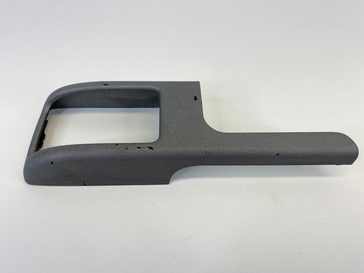 2003-2006 Range Rover Front Right Side Interior Door Handle Cover Trim Bezel OEM